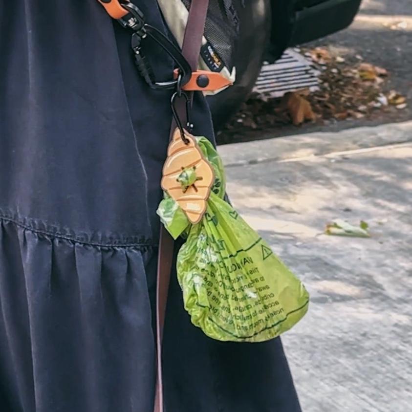 Croissant Dooty Dangler